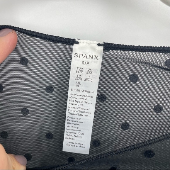 SPANX - Smoothing Mesh Flocked Dot Thong Bodysuit sheer - Picture 3 of 5